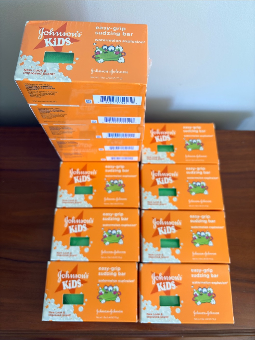 Rare 13 Johnson’s Kids Buddies Easy Grip Sudzing Bar Watermelon Explosion Soap